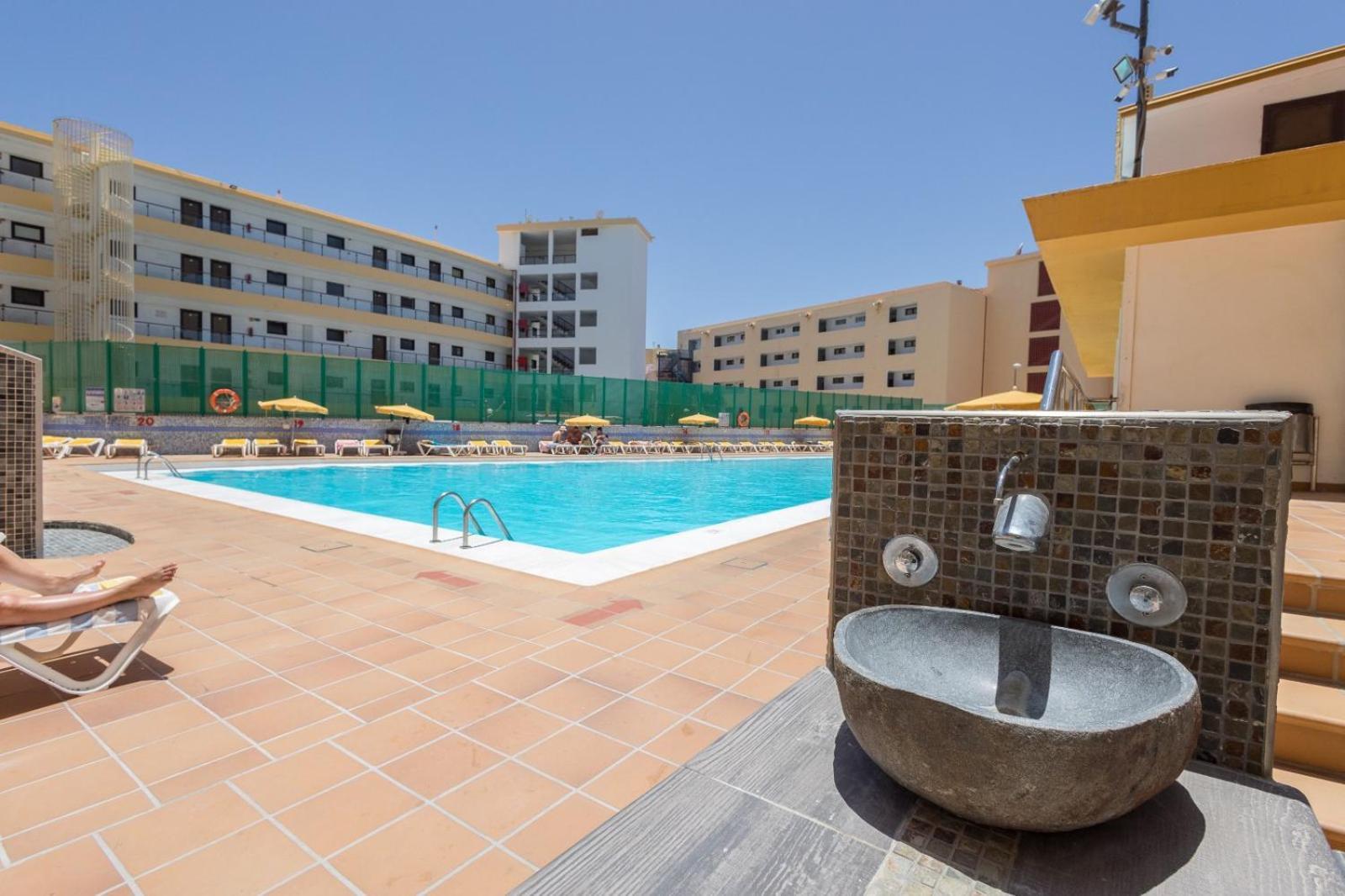 Lightbooking Las Arenas Playa Del Ingles Las Palmas de Gran Canaria Exterior photo